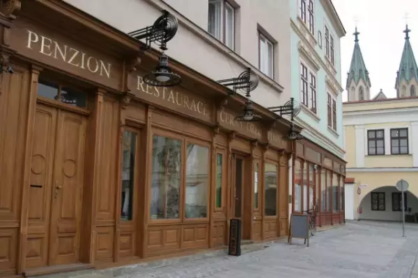 ČERNÝ OREL - Pivovar Hotel Penzion  