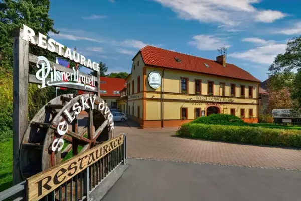 HOTEL SELSKÝ DVŮR ****